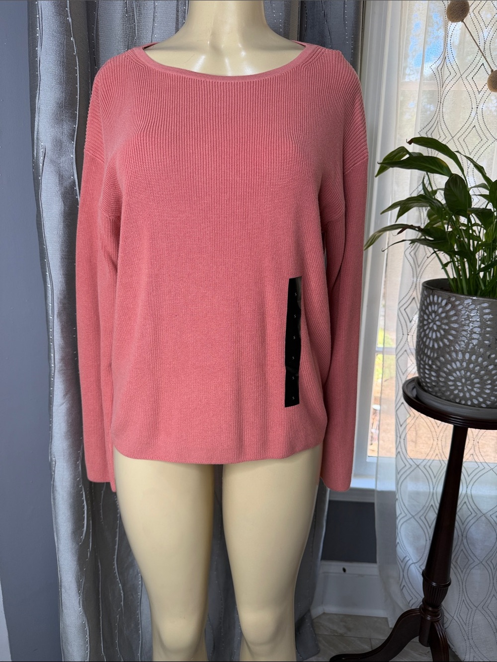Banana Republic Women’s Sz S Dusty Rose Knit Boatneck Sweater NWT
